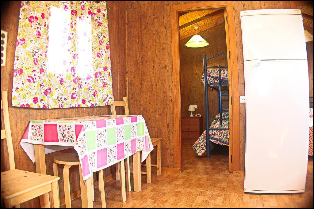 Bungalow Curro Pareja 131 Conil De La Frontera Exteriör bild