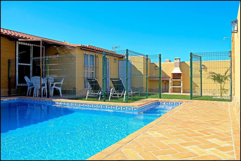 Bungalow Curro Pareja 131 Conil De La Frontera Exteriör bild